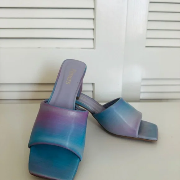 Feners Le Mule Rainbow Vegan (Womens US 7/EUR 38) - Picture 3 of 3